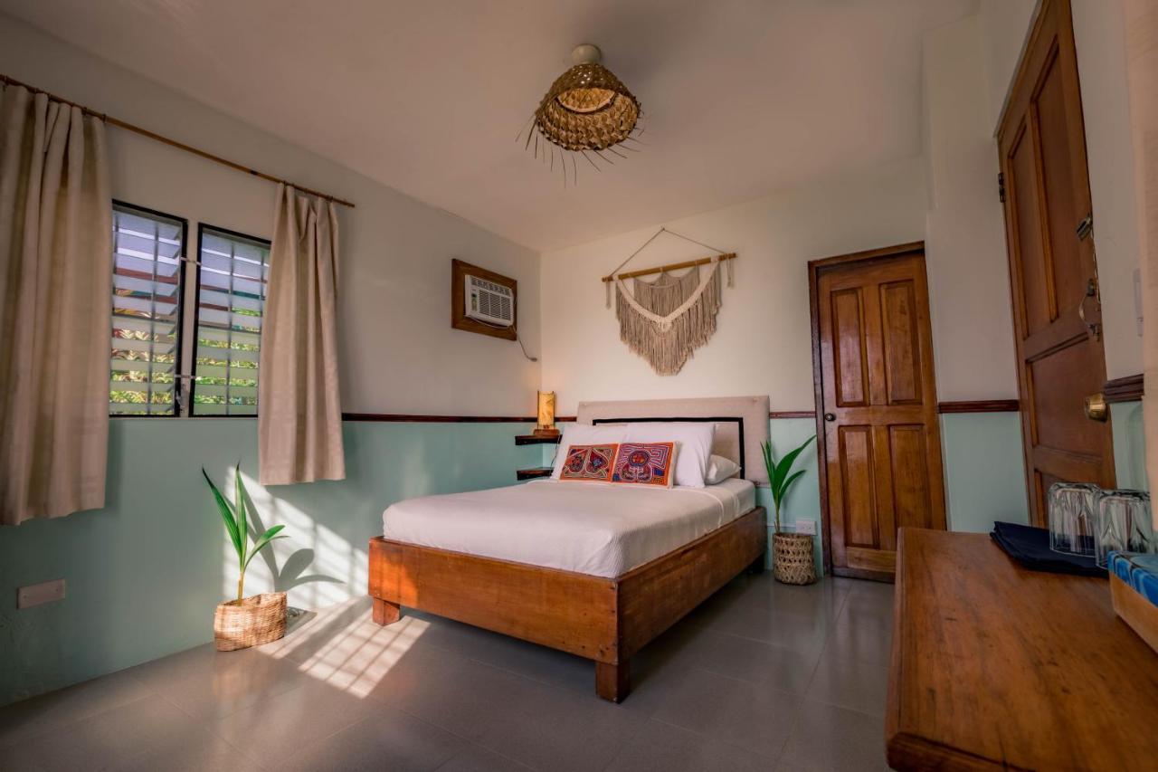 Dona Mara Gastro Hotel Bocas del Toro Eksteriør bilde
