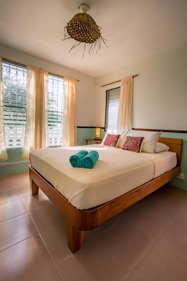 Dona Mara Gastro Hotel Bocas del Toro Eksteriør bilde