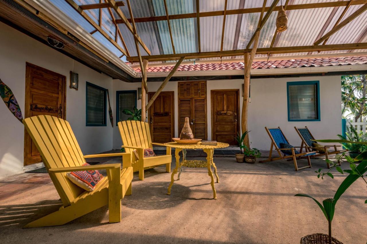 Dona Mara Gastro Hotel Bocas del Toro Eksteriør bilde