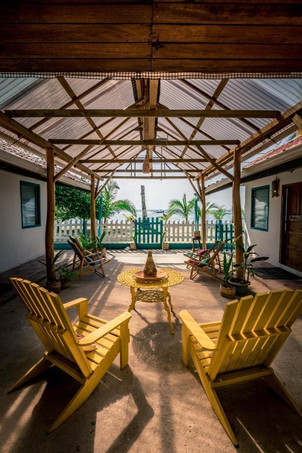 Dona Mara Gastro Hotel Bocas del Toro Eksteriør bilde